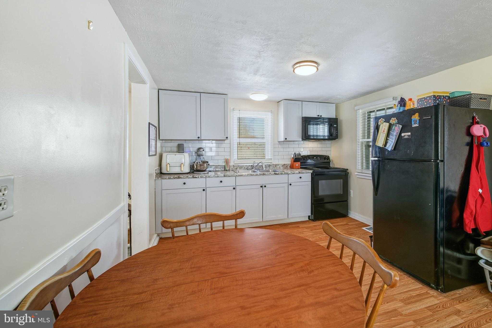 353 Turkey Knob Rd photo 8