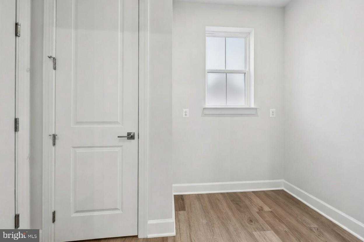 9550 Jefferson St photo 15