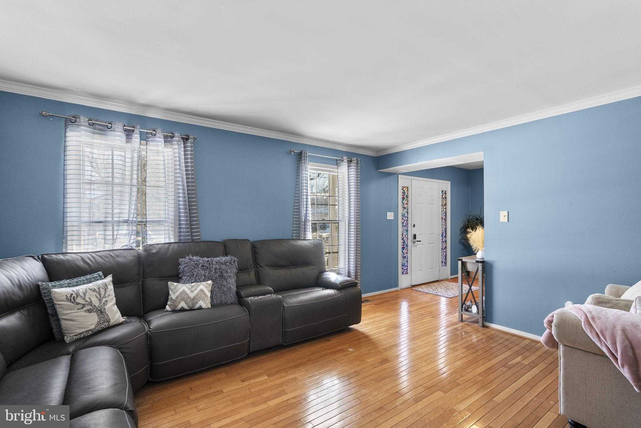 18723 Capella Ln photo 4