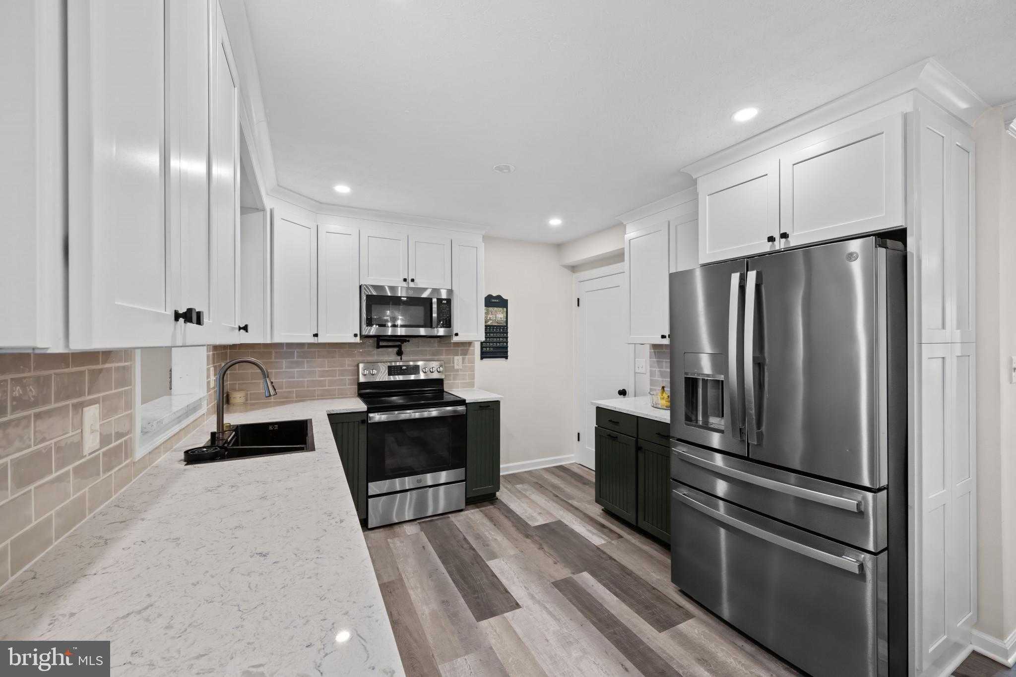 1611 Lynndale CT photo 12