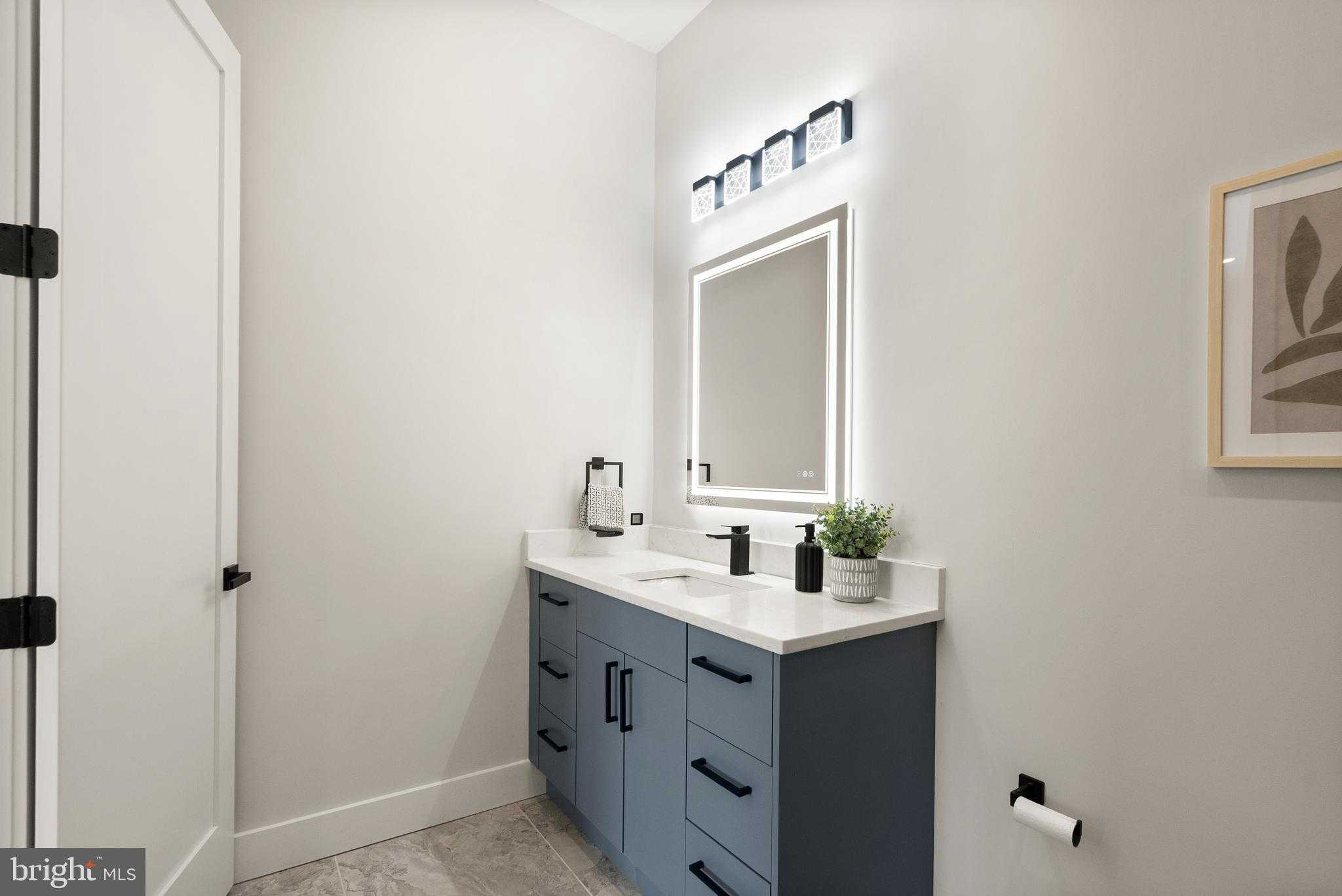 5524 Summit St photo 33