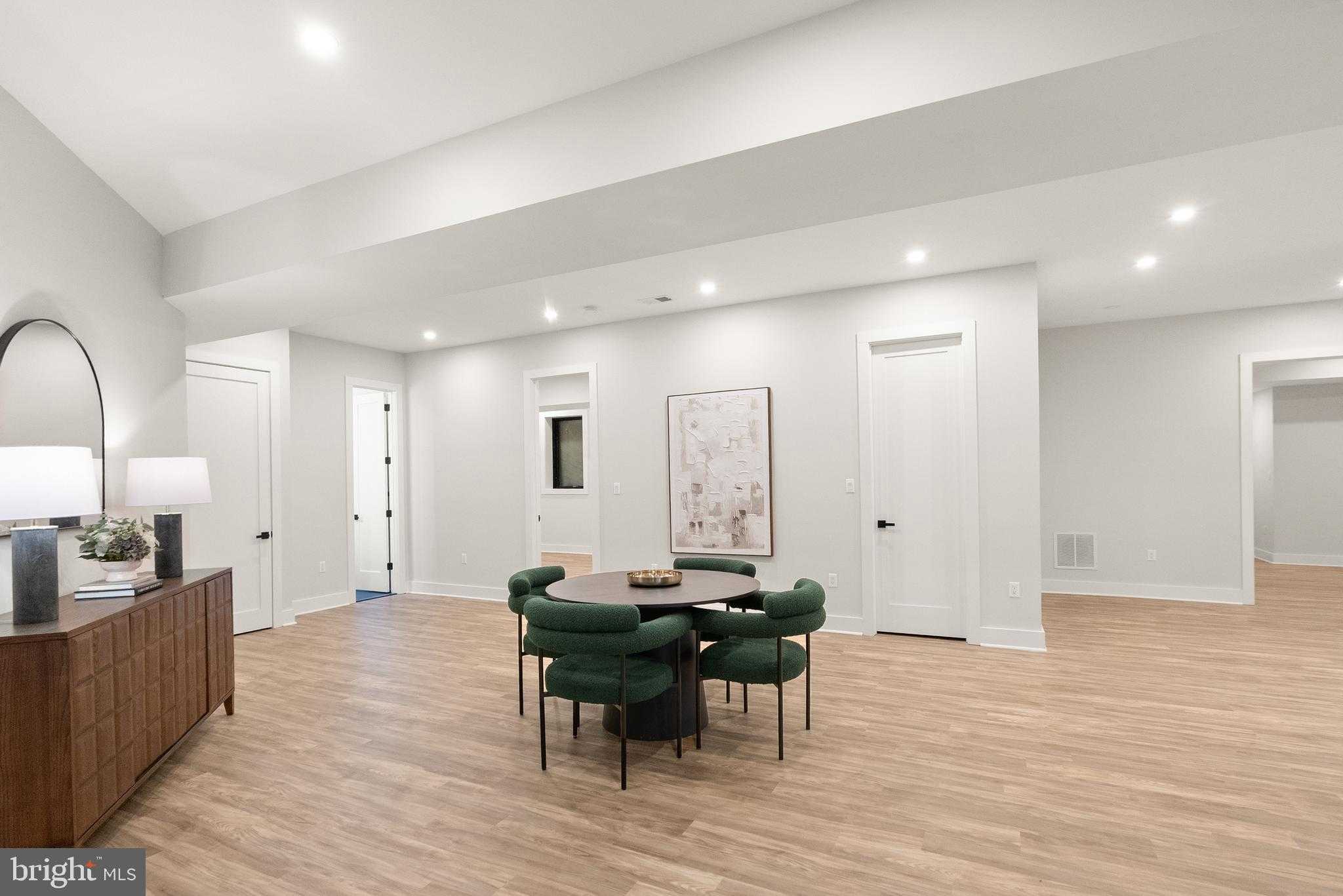 5524 Summit St photo 68