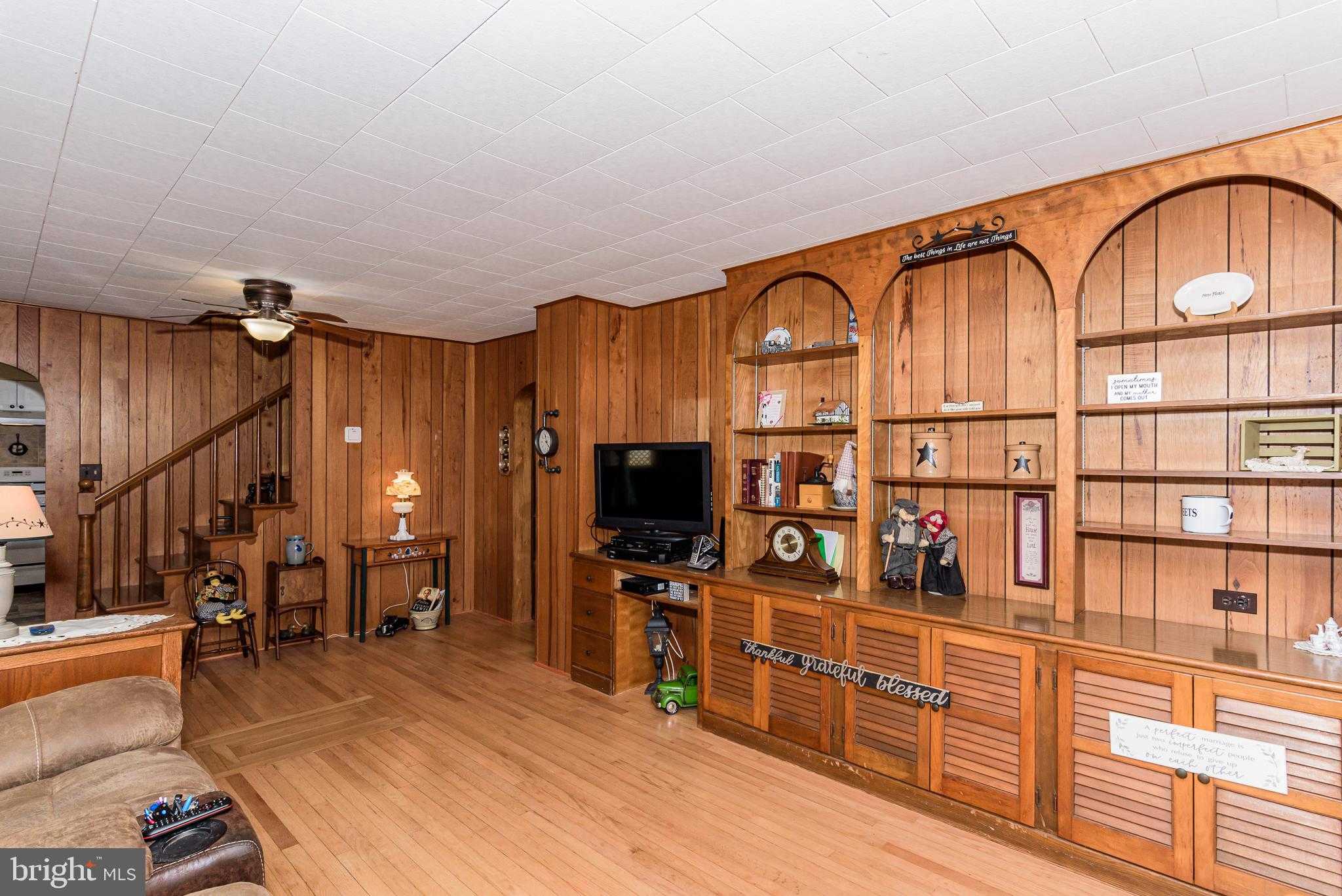 3223 Lawsonia Rd photo 9