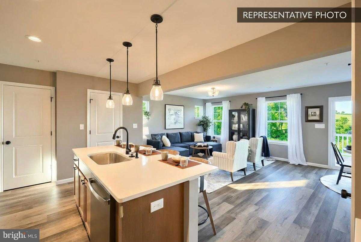 14 Julian Dr photo 5