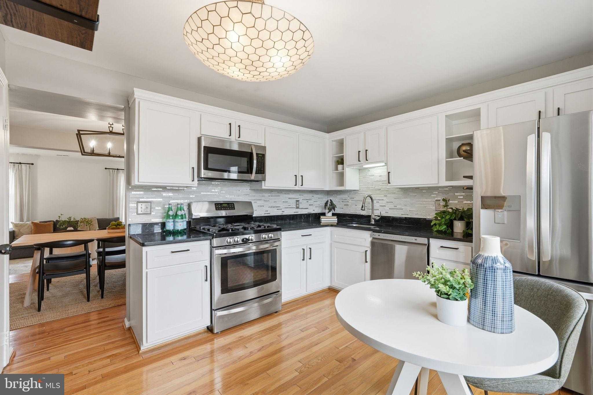 7446 Fountain Head Dr photo 5