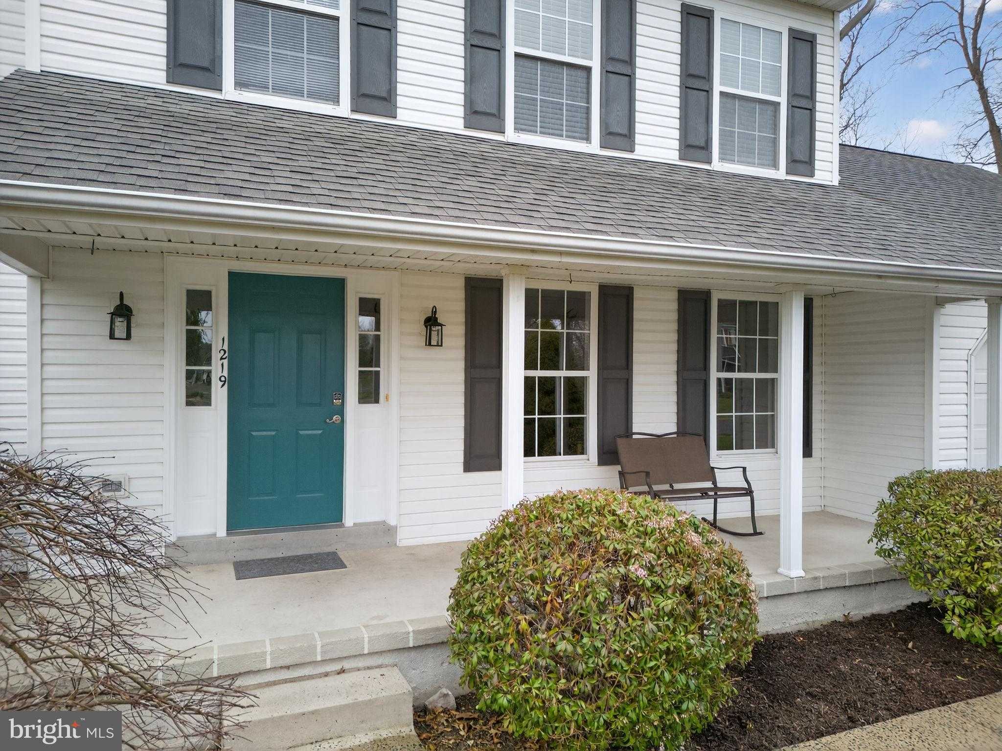 1219 Winterthur Ln photo 9