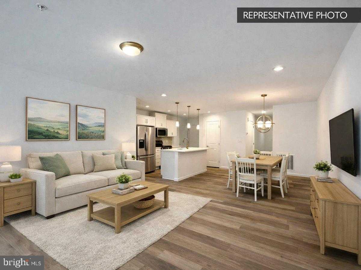 14 Julian Dr photo 2