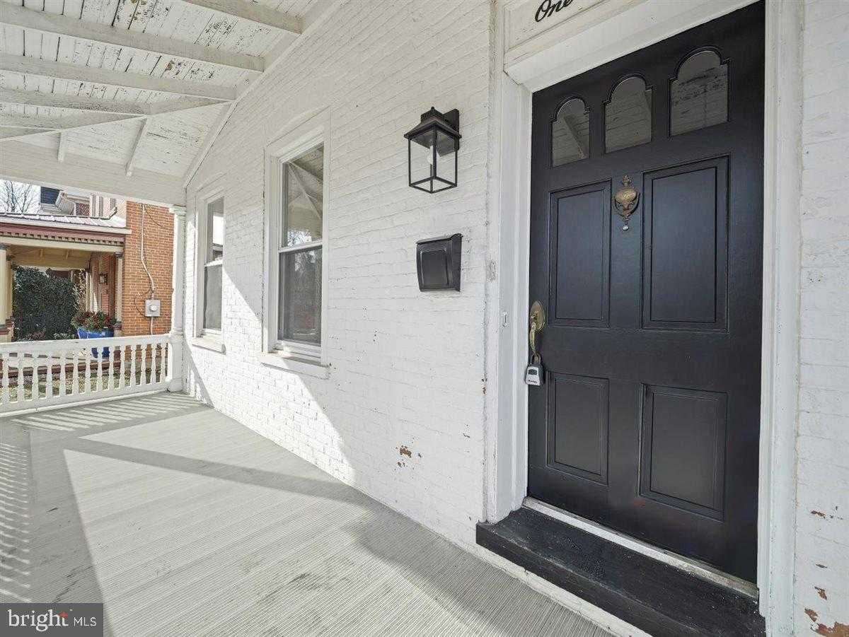 141 S Washington St photo 35