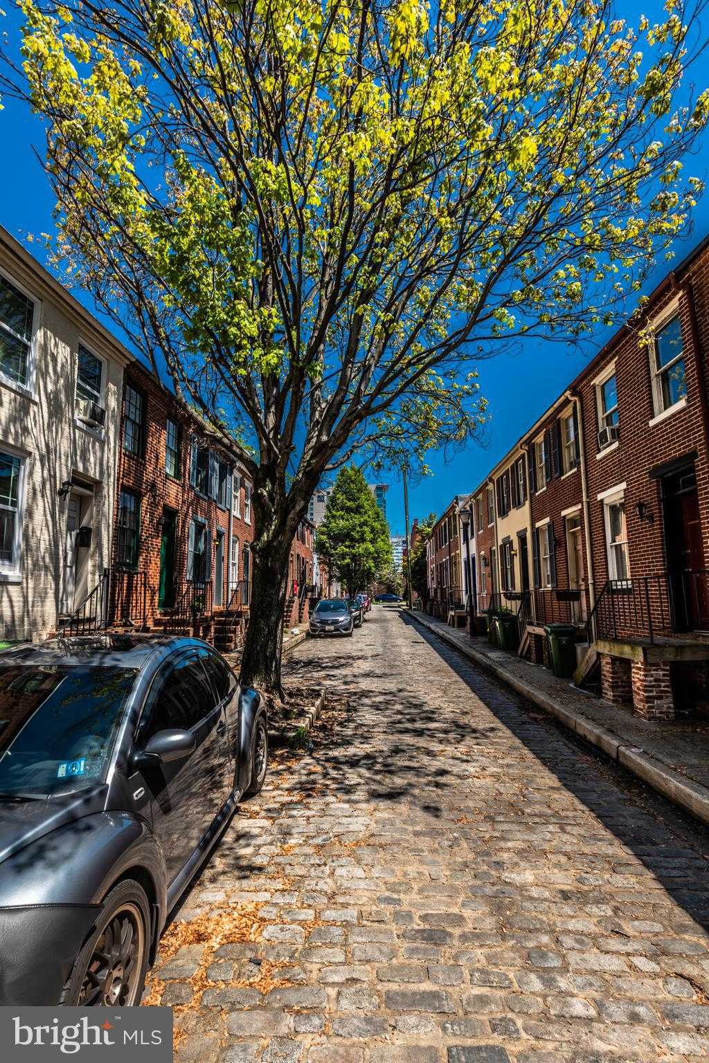 640 Dover St photo 2