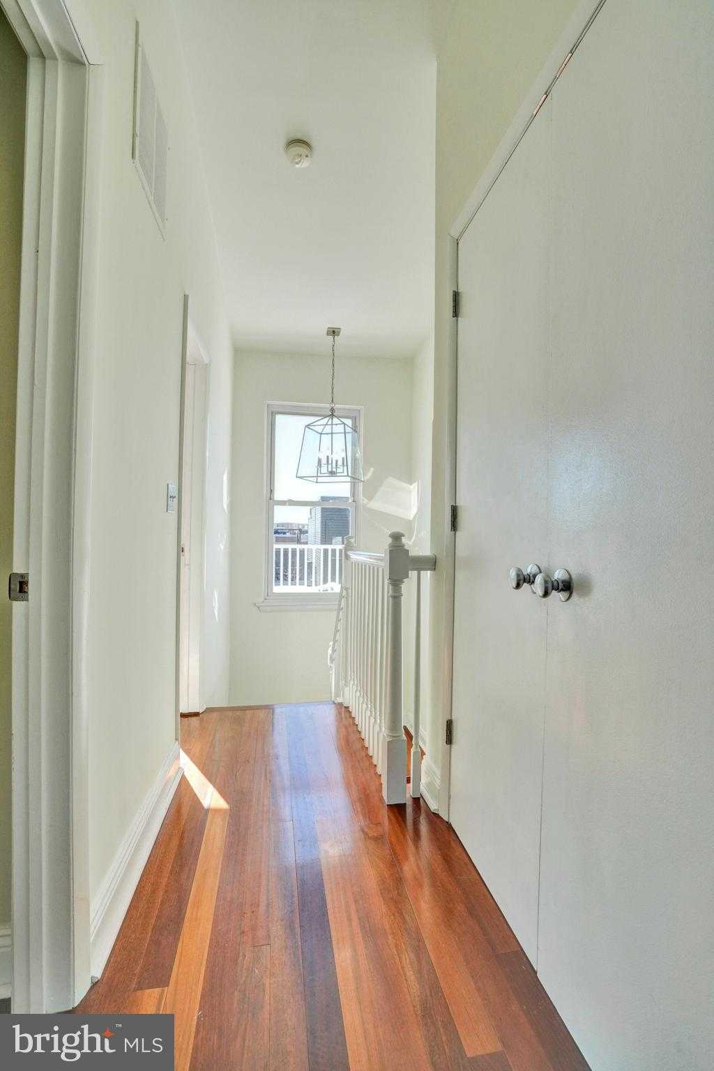 1916 Christian St # B photo 23