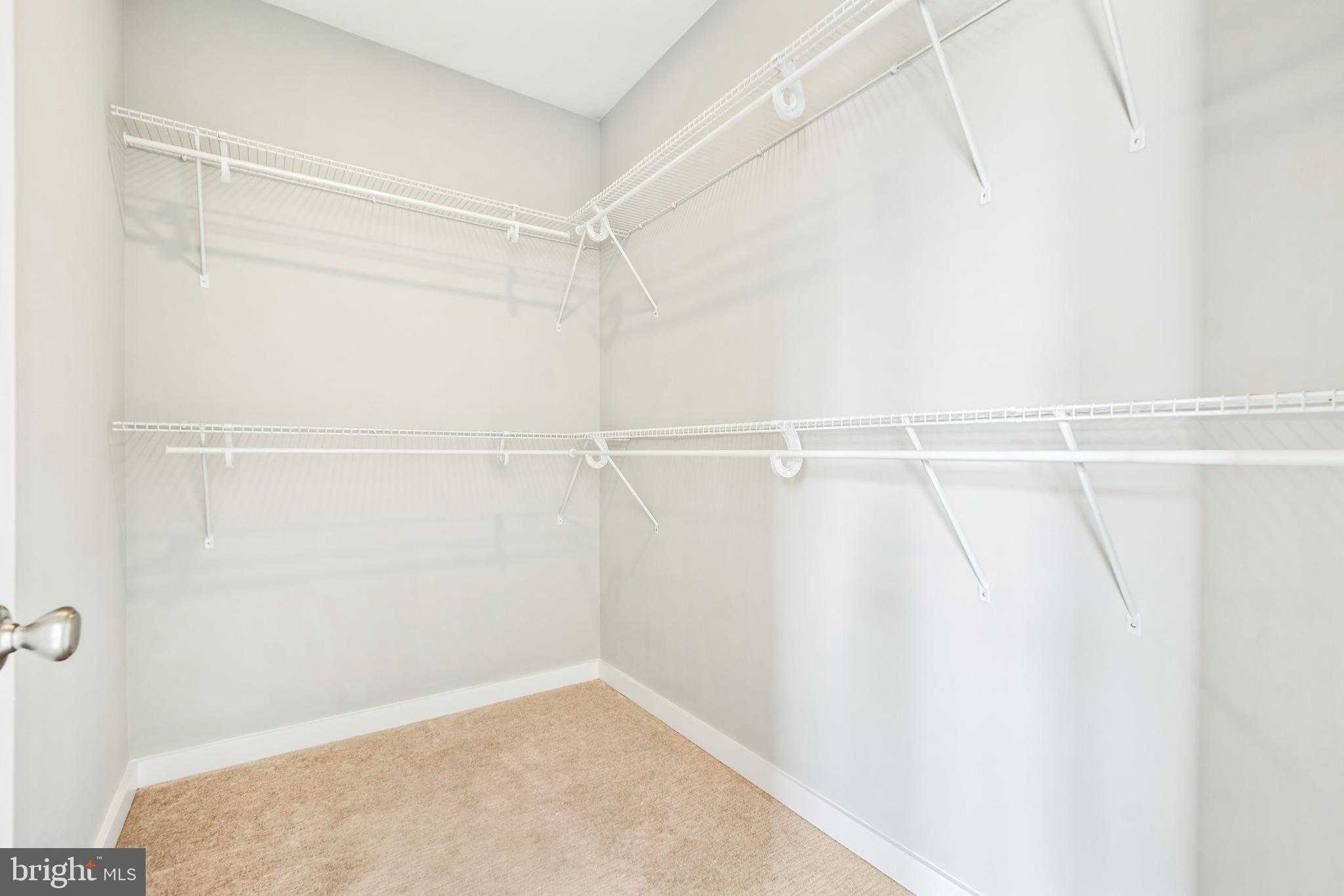 8012 Grove St photo 22