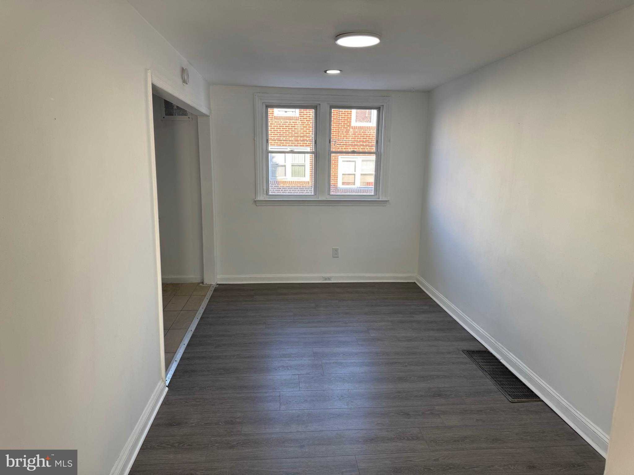 1203 Edgehill Rd photo 17