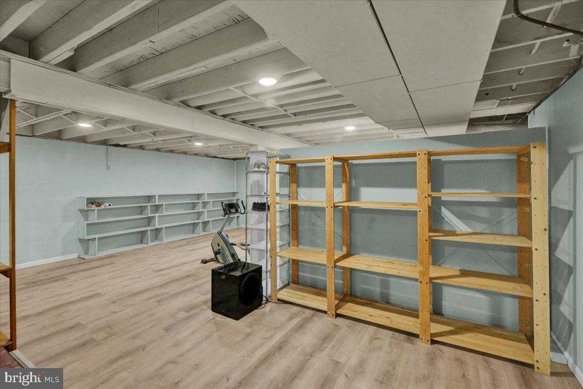 28 Cheltenham Dr photo 35