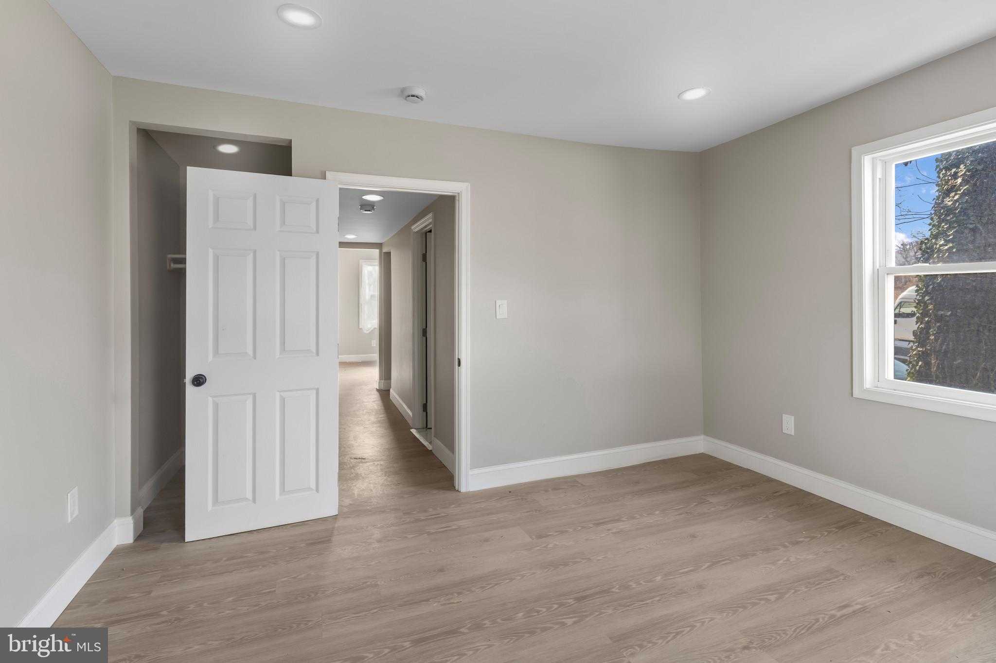 500 Baltic Ave photo 19