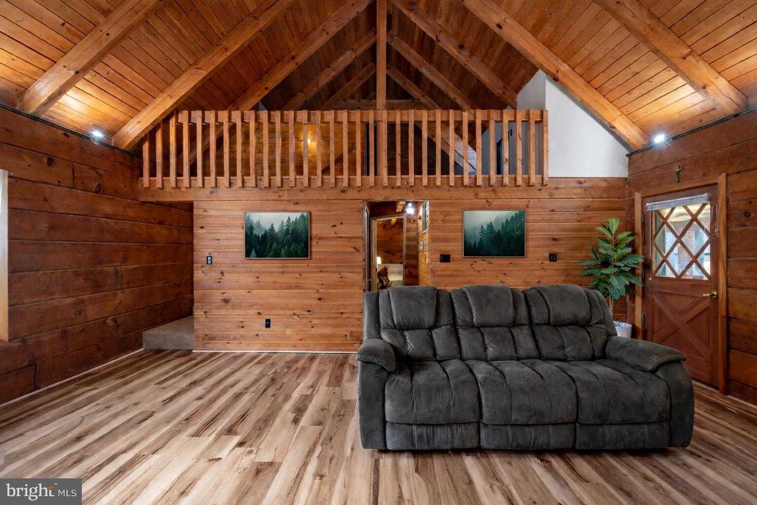 155 Blackberry Ln photo 7