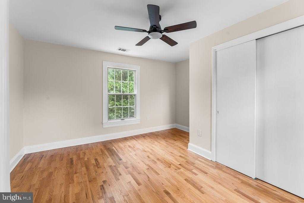 515 Love Point Rd photo 22