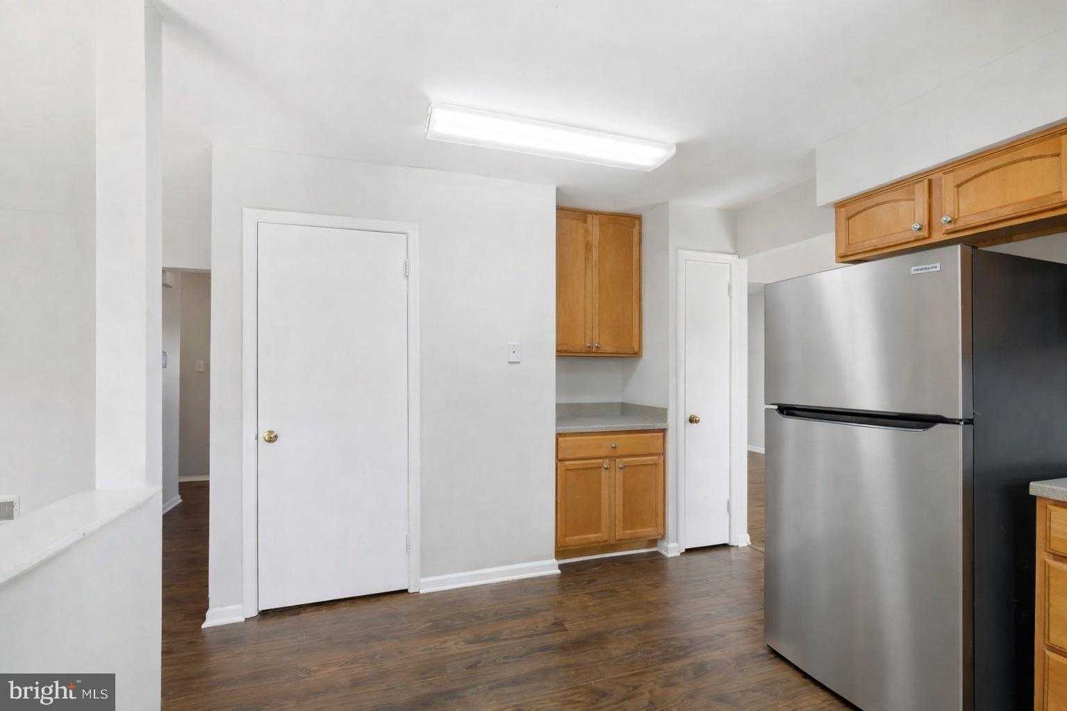 11300 Freas Dr photo 9