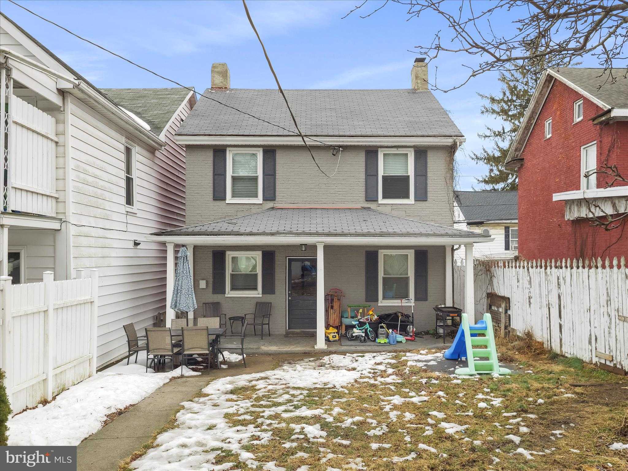 133 N Church St photo 24