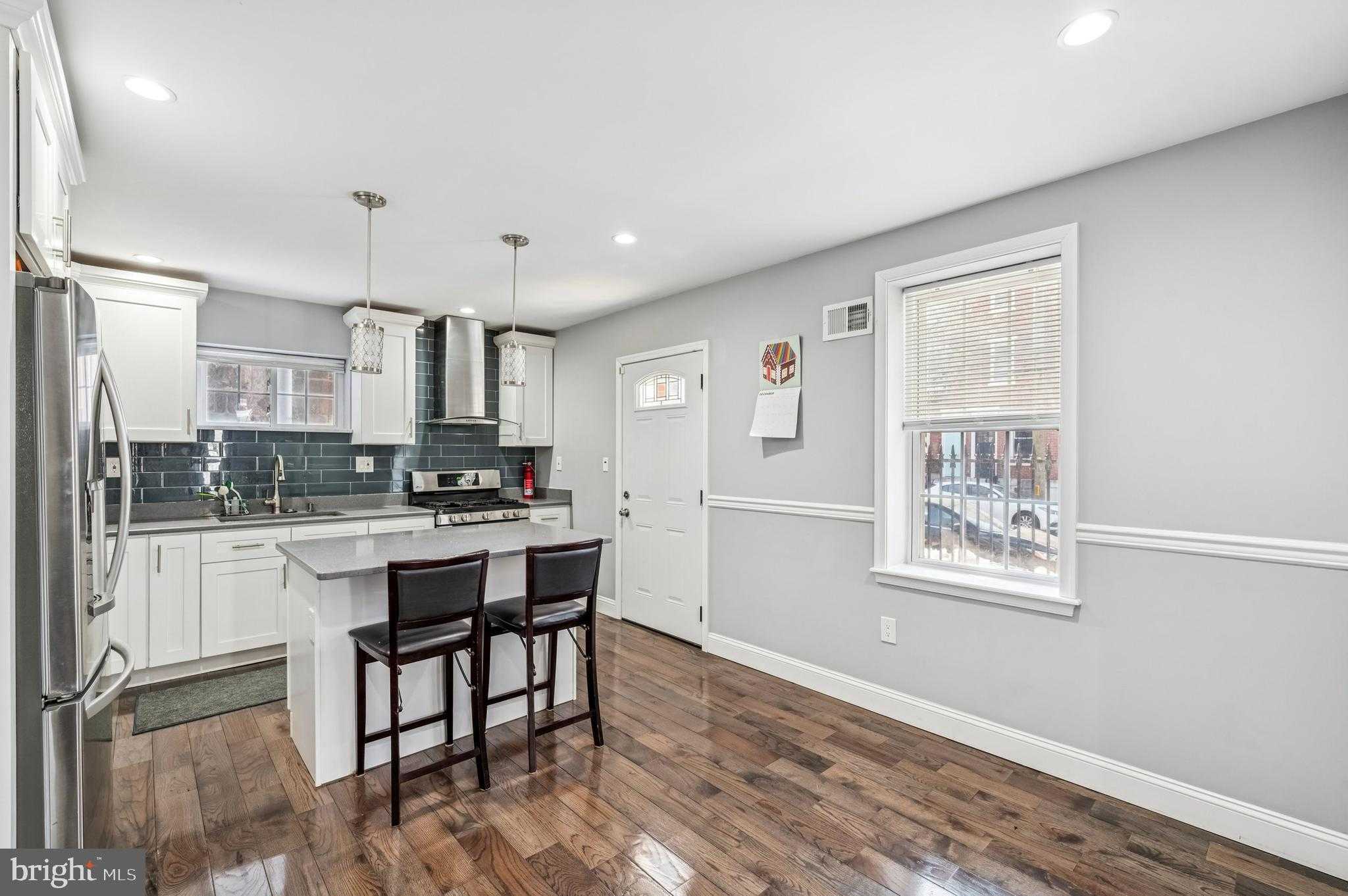 3730 Spring Garden St photo 11