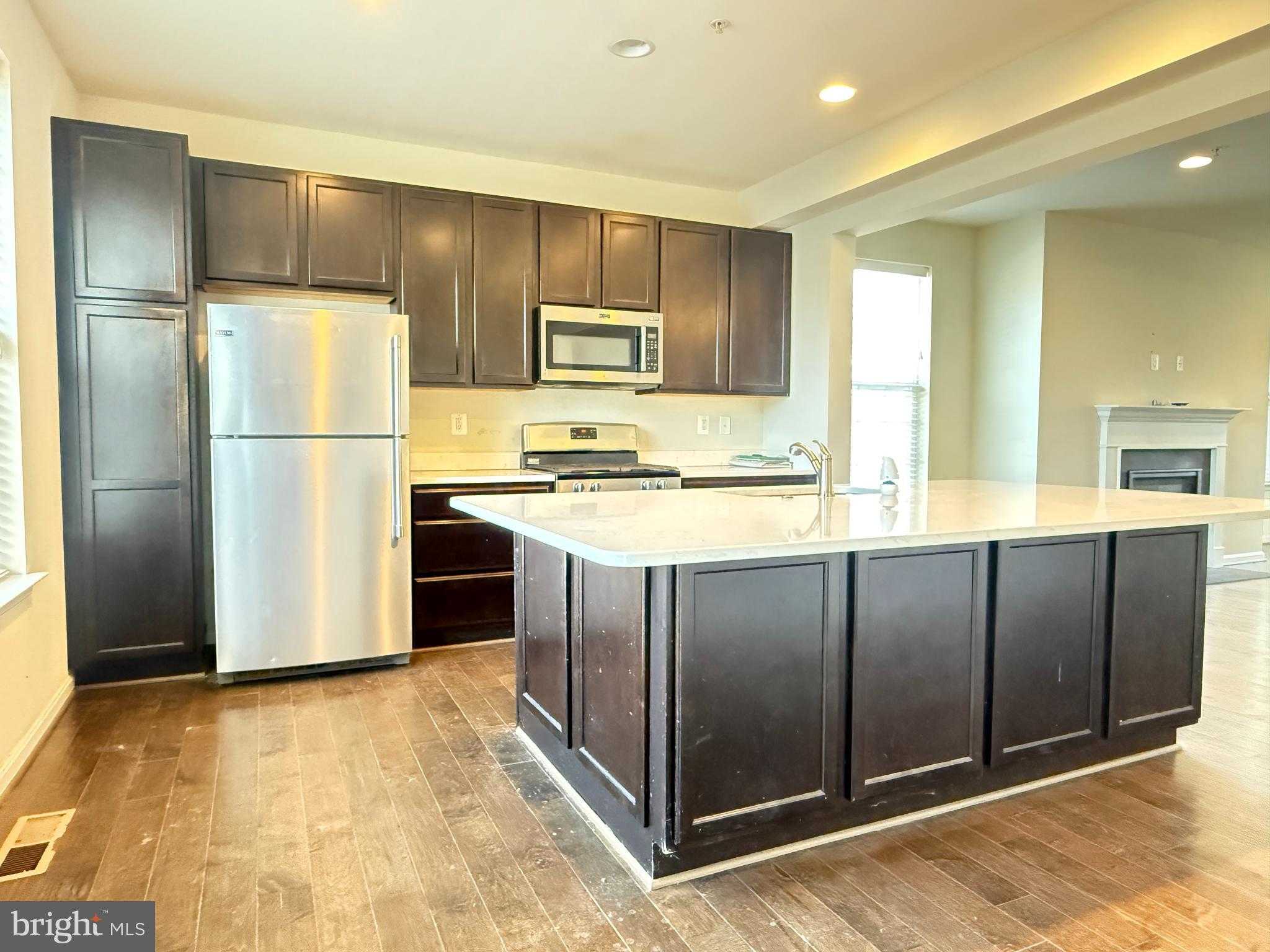 217 Buckeye Cir photo 4