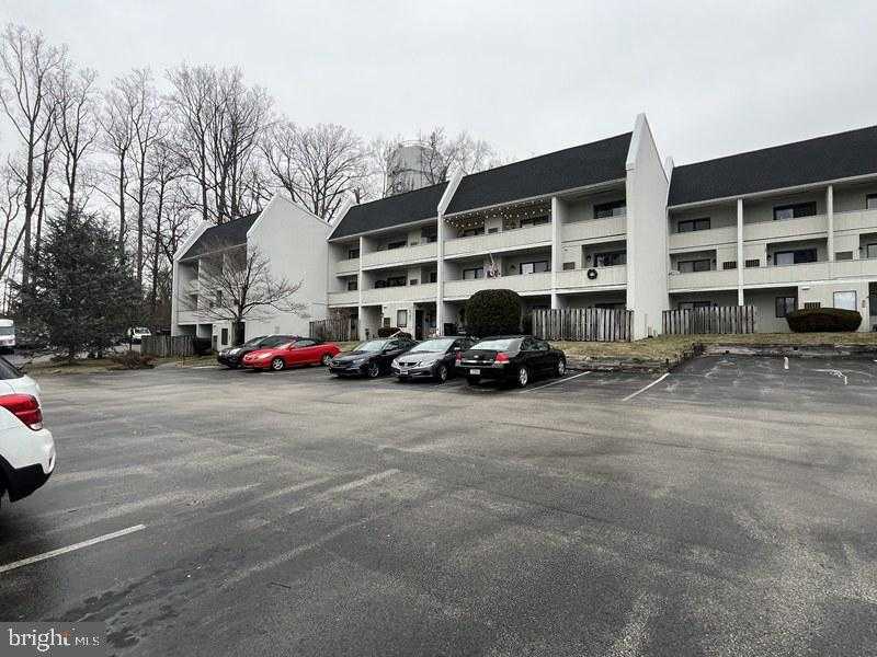 118 Summit House photo 6