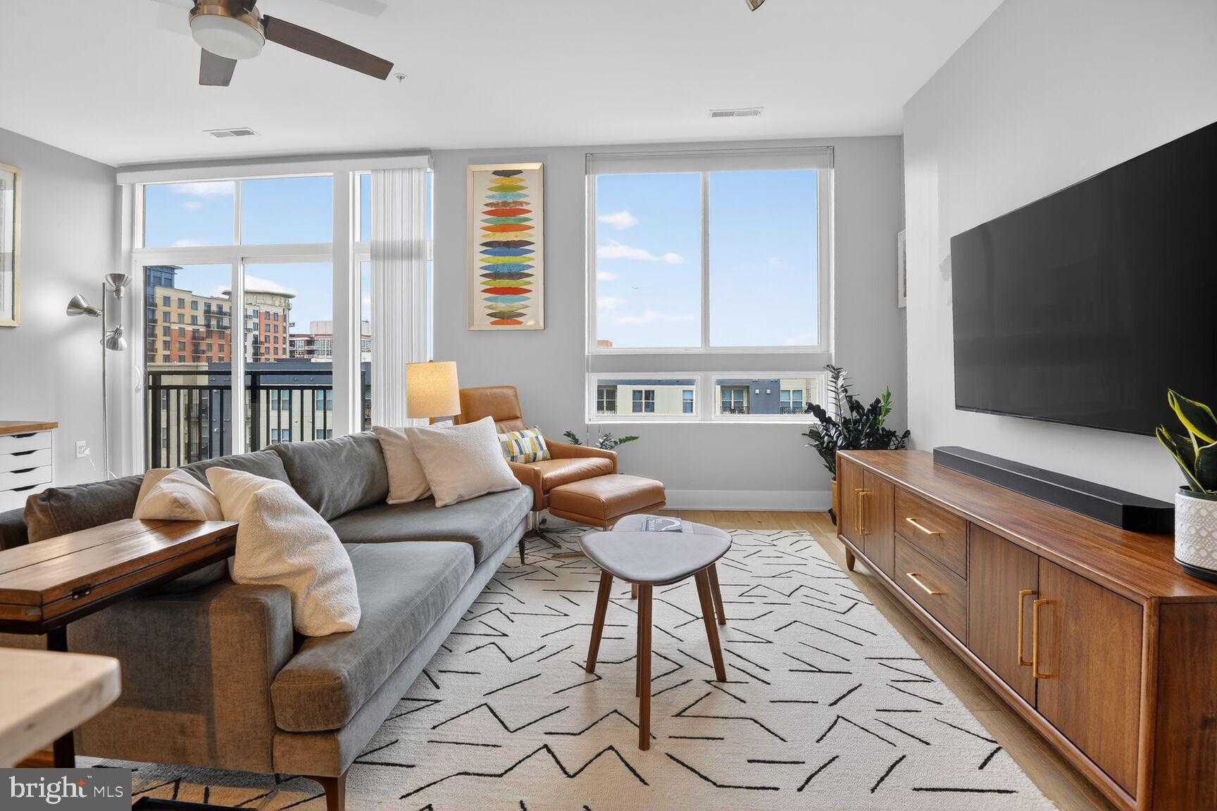 145 Riverhaven Dr Unit 539 photo 4