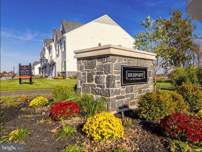 215 Foxhedge Rd photo 15