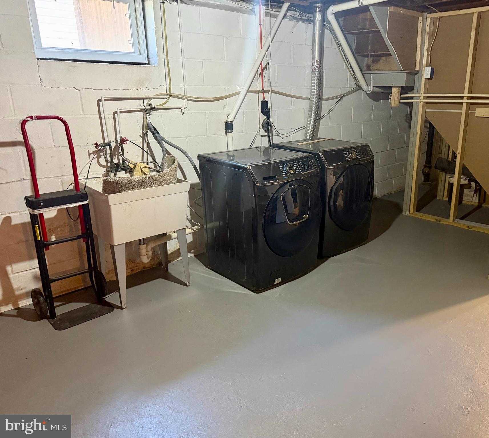 719 Linda Dr photo 47