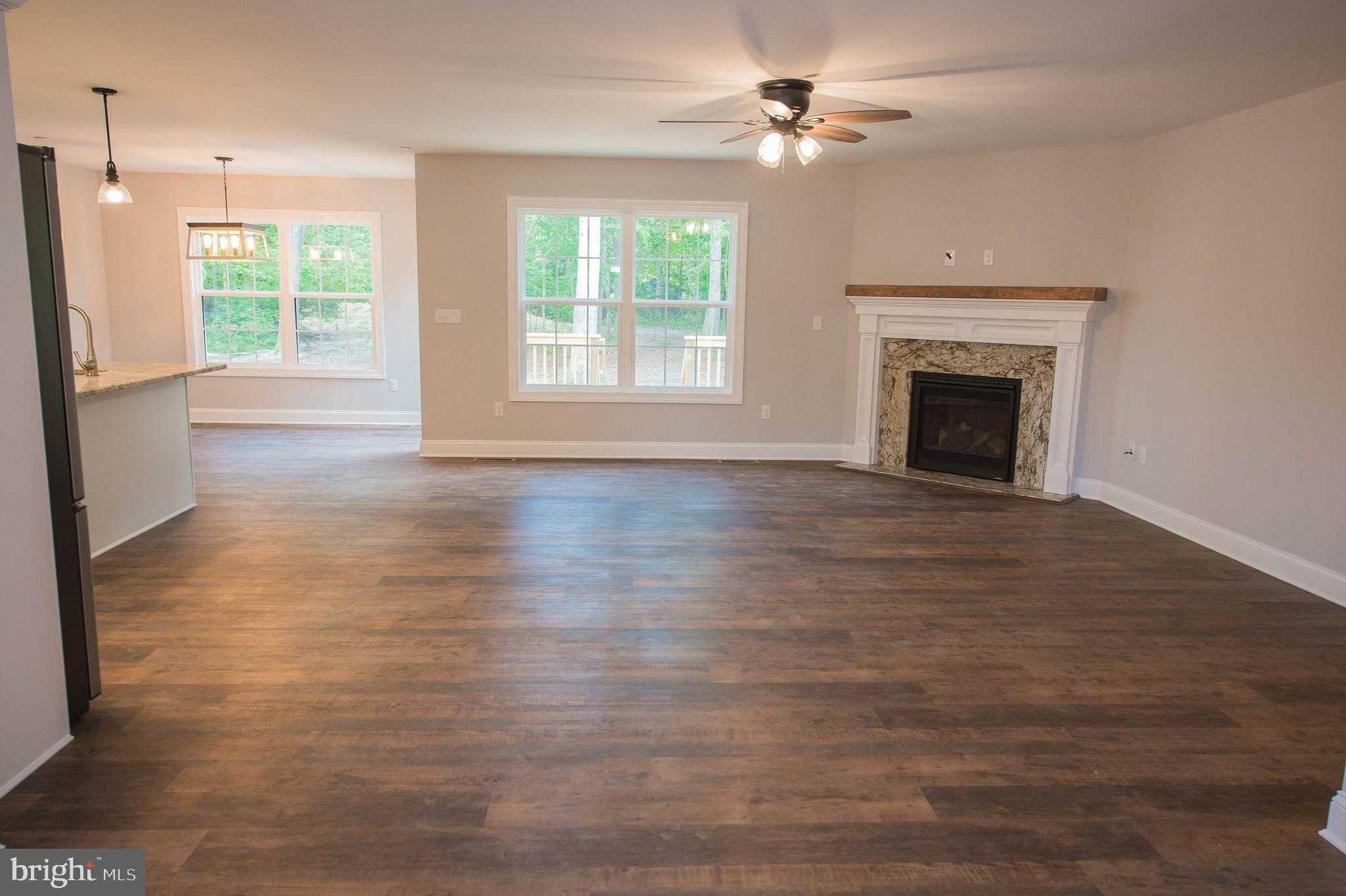 918 S Park Dr photo 7