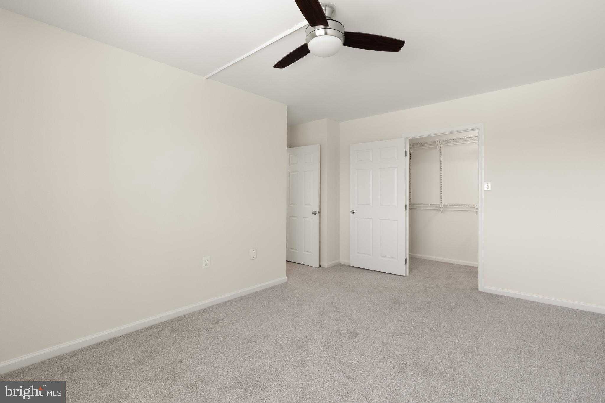 1604 Renate Dr Apt 302 photo 14