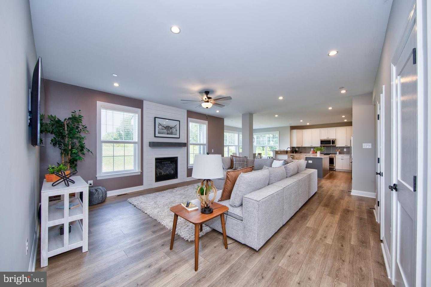 2208 Arden Dr photo 13