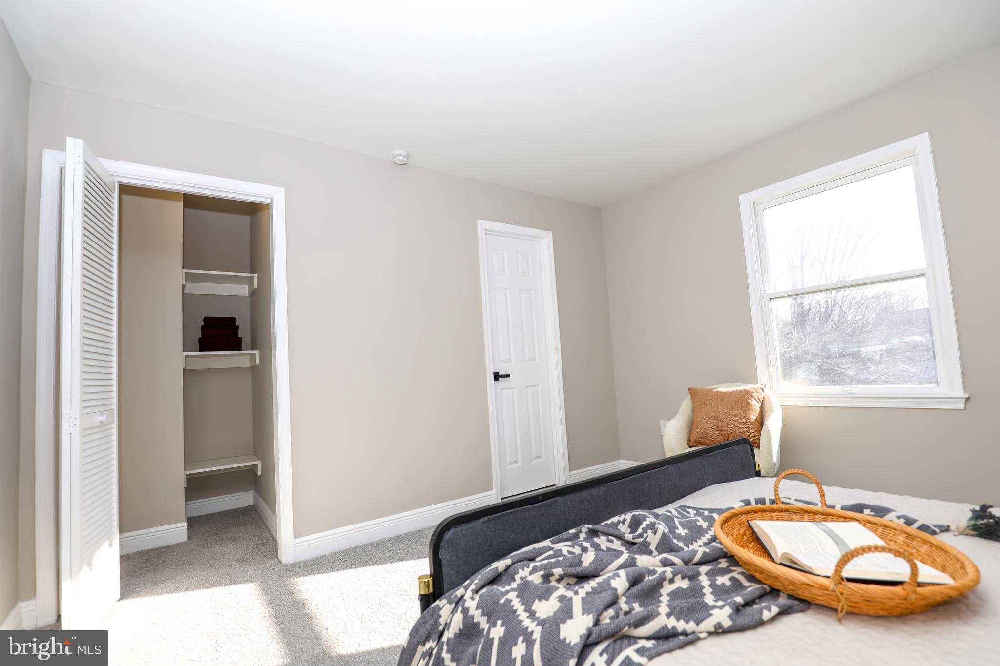 1500 Rosedale Ave photo 16