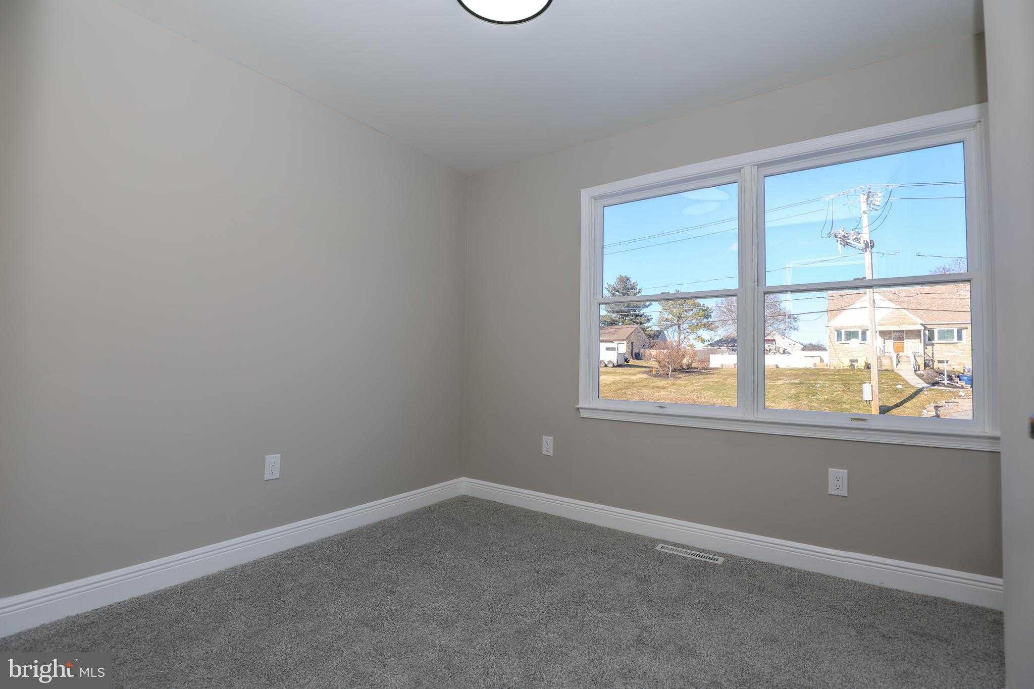 1500 Rosedale Ave photo 23