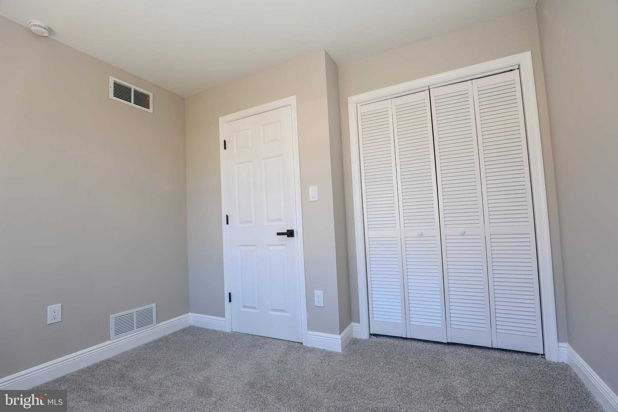 1500 Rosedale Ave photo 25