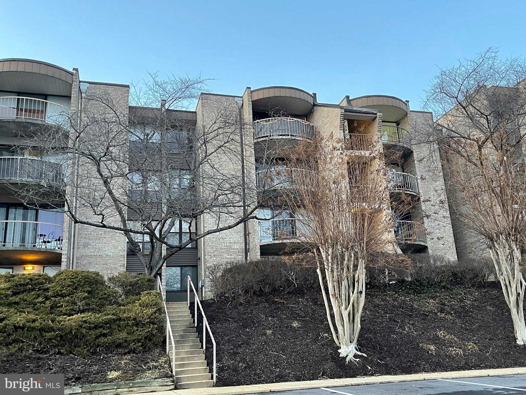 3339 Huntley Square Dr Apt T2 photo 31