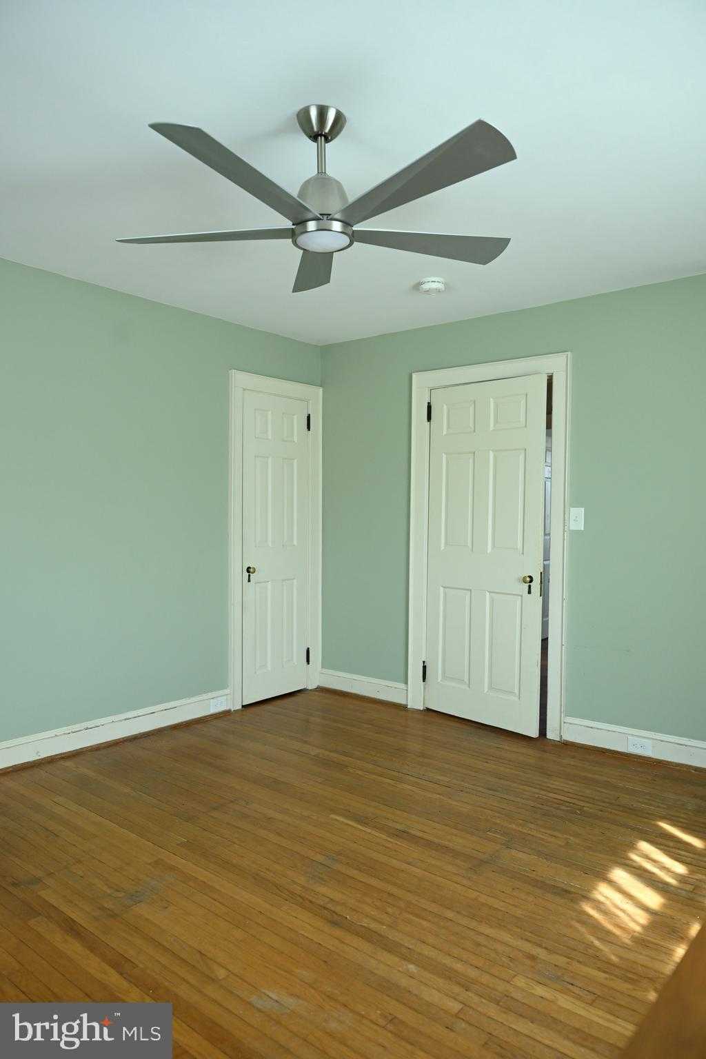 1401 Pine St photo 36