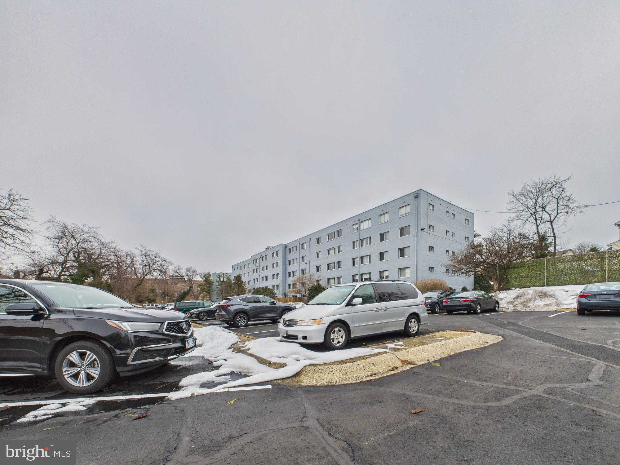 3701 5th St S Apt 406 photo 40