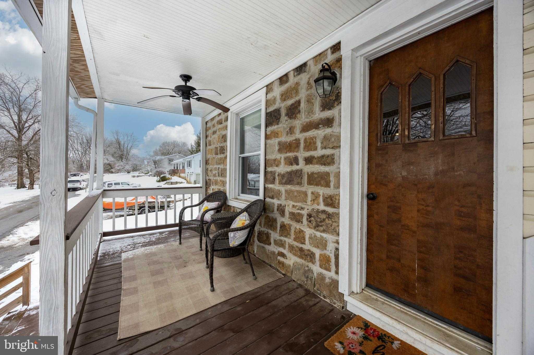 3262 Walnut St photo 4