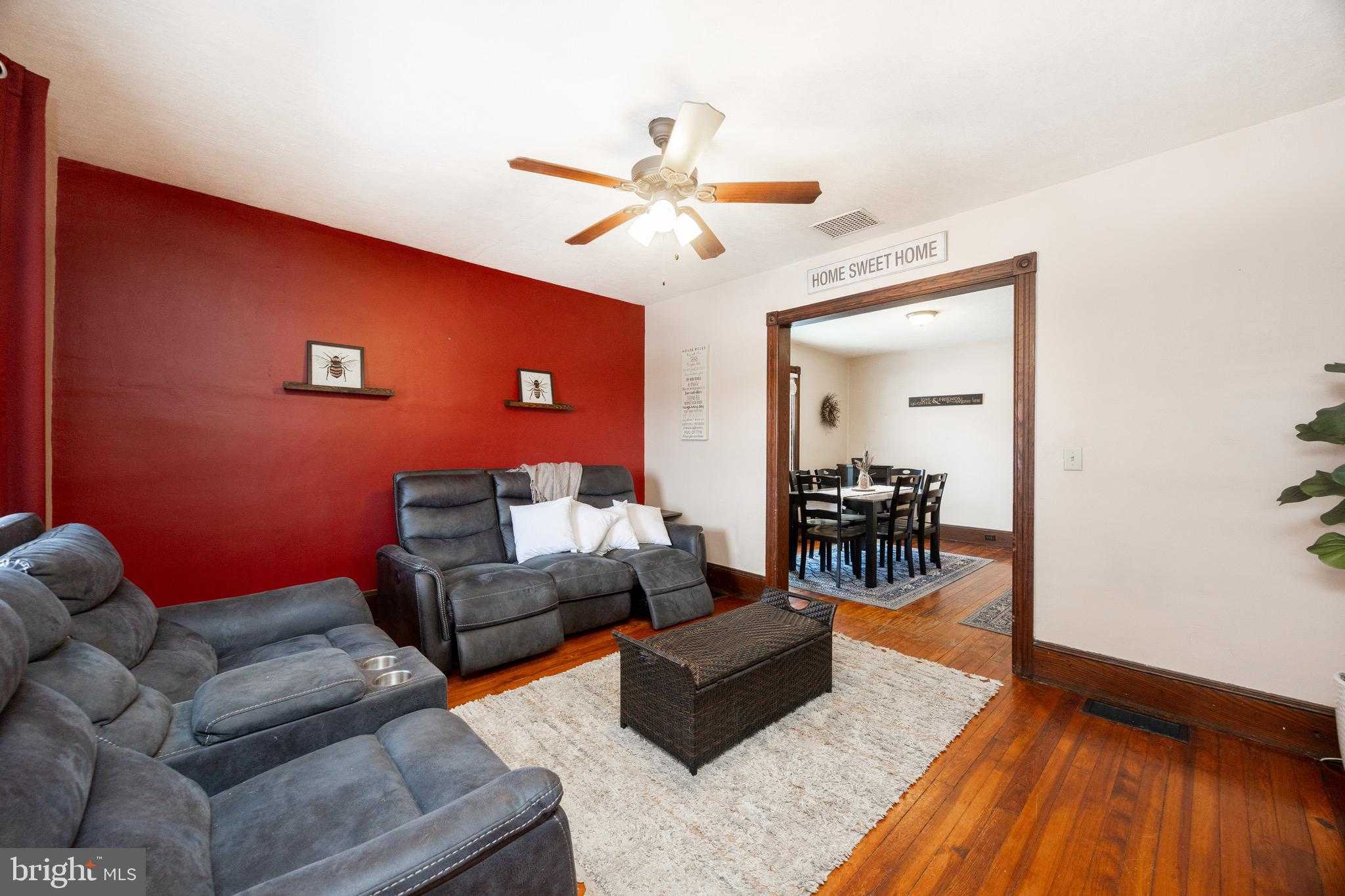 3262 Walnut St photo 5