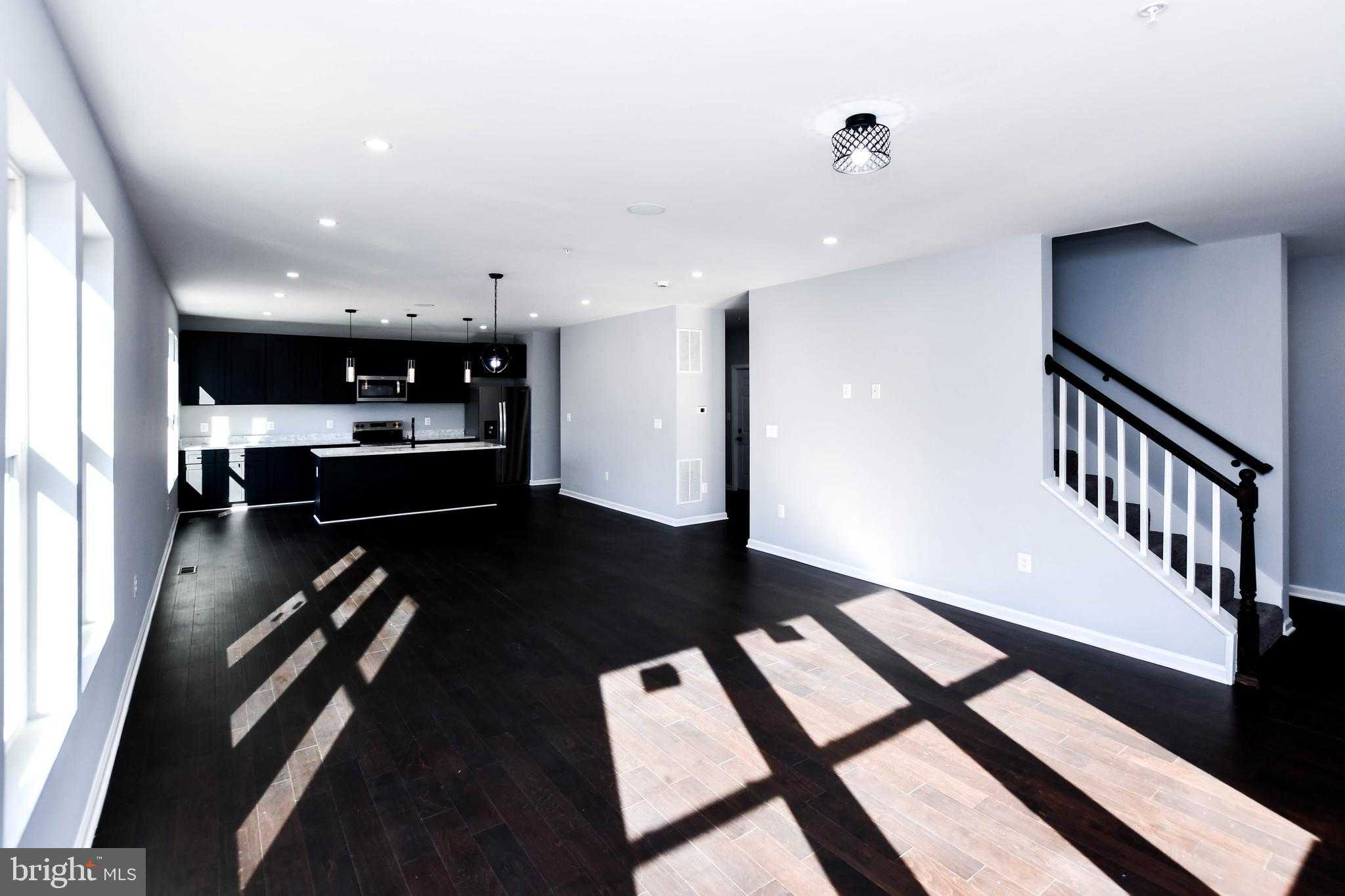 4719 Prince Georges Ave photo 18