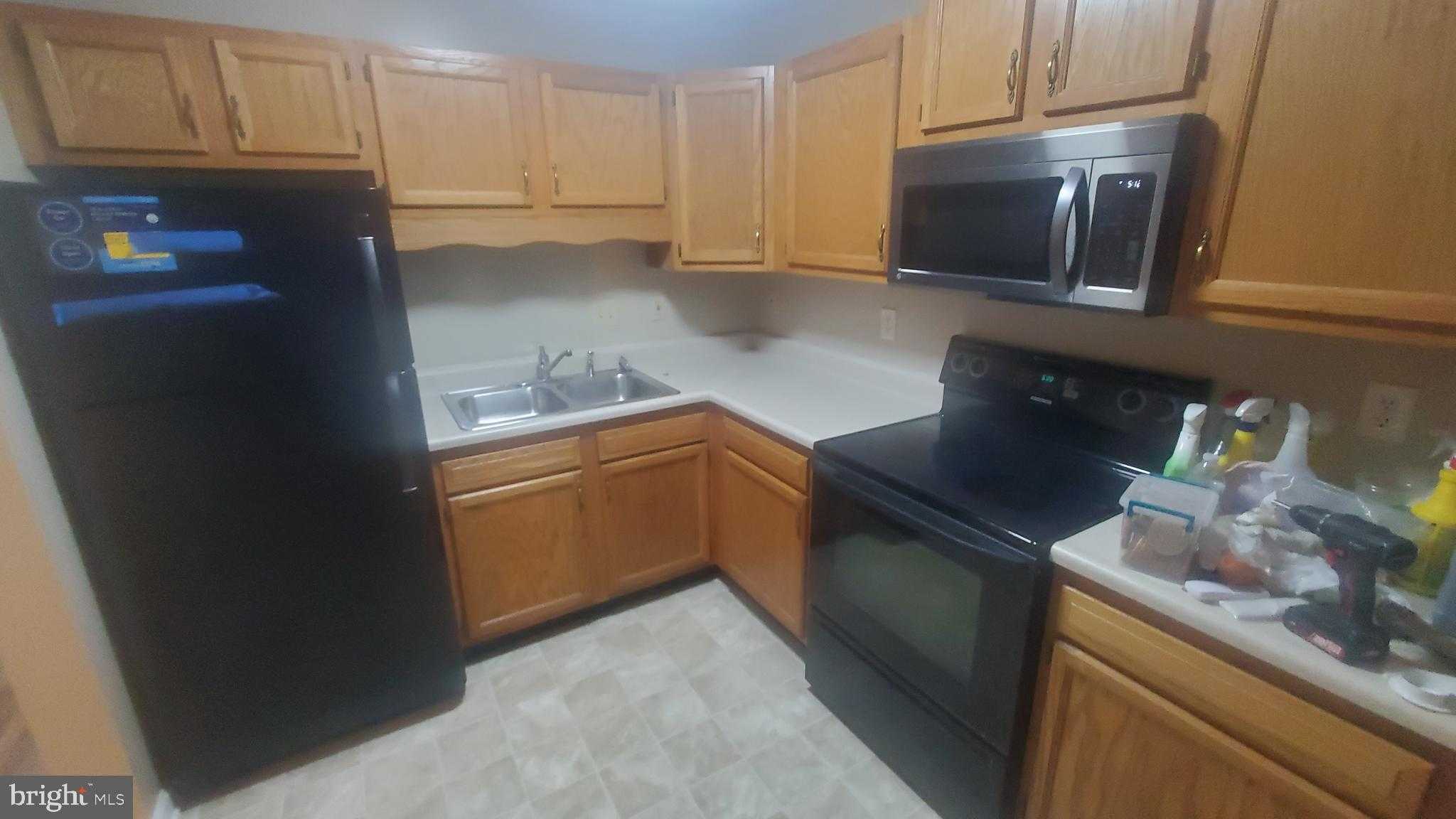 1292 Ox Rd Unit F8 photo 2