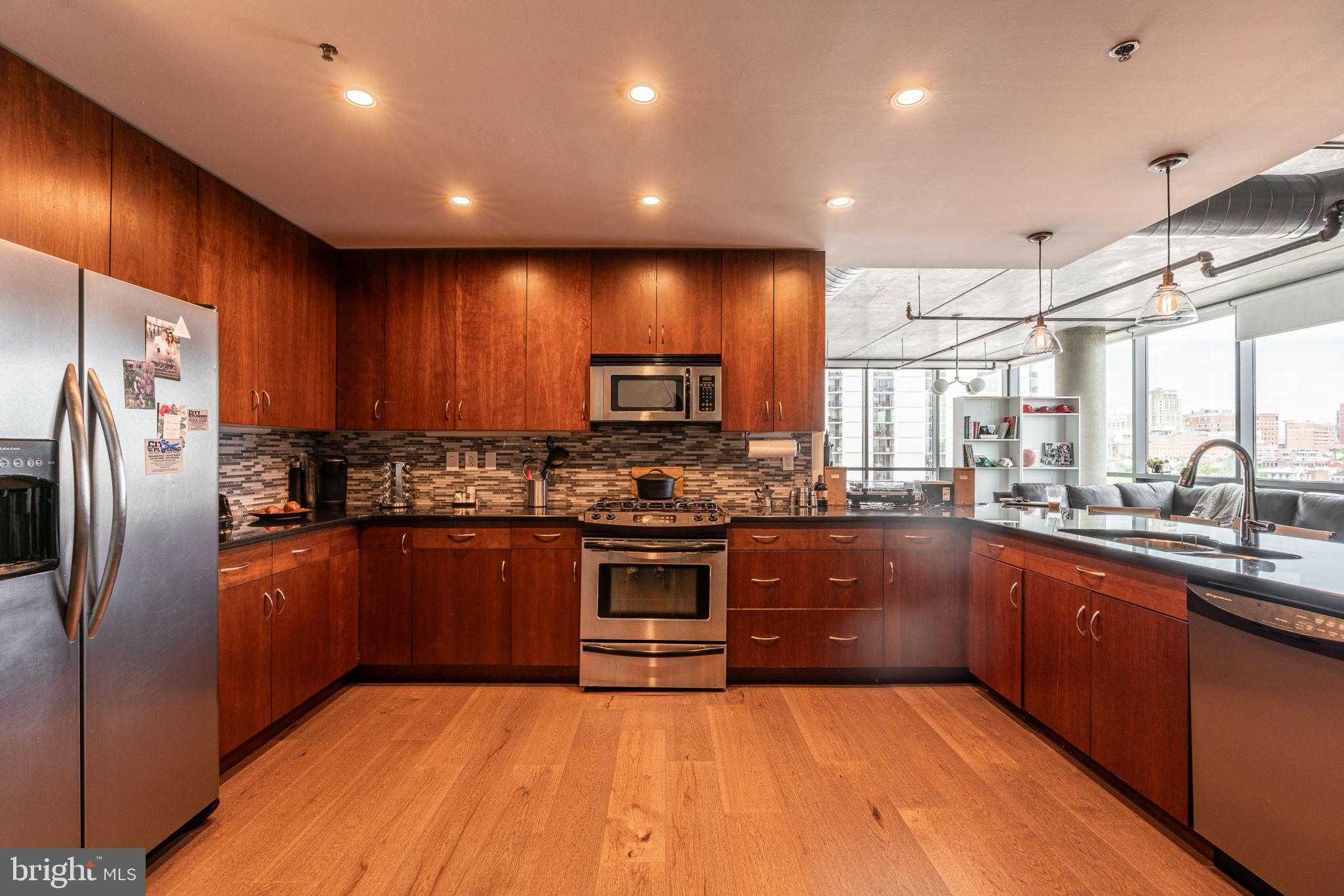 1352 South St Unit 508 photo 8