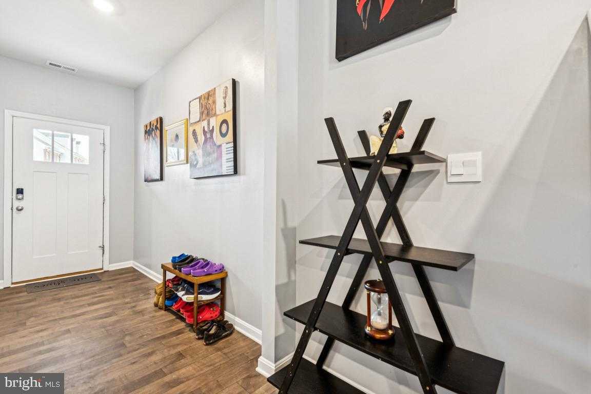 303 Terrapin Cir photo 2