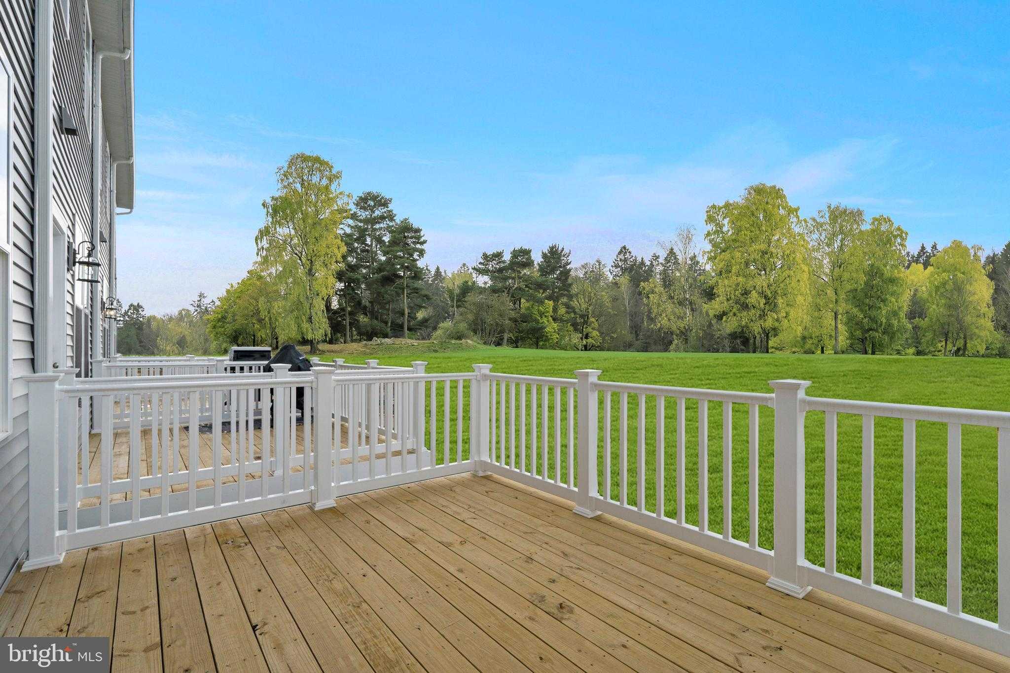 455 Presidents Pointe Ave photo 48