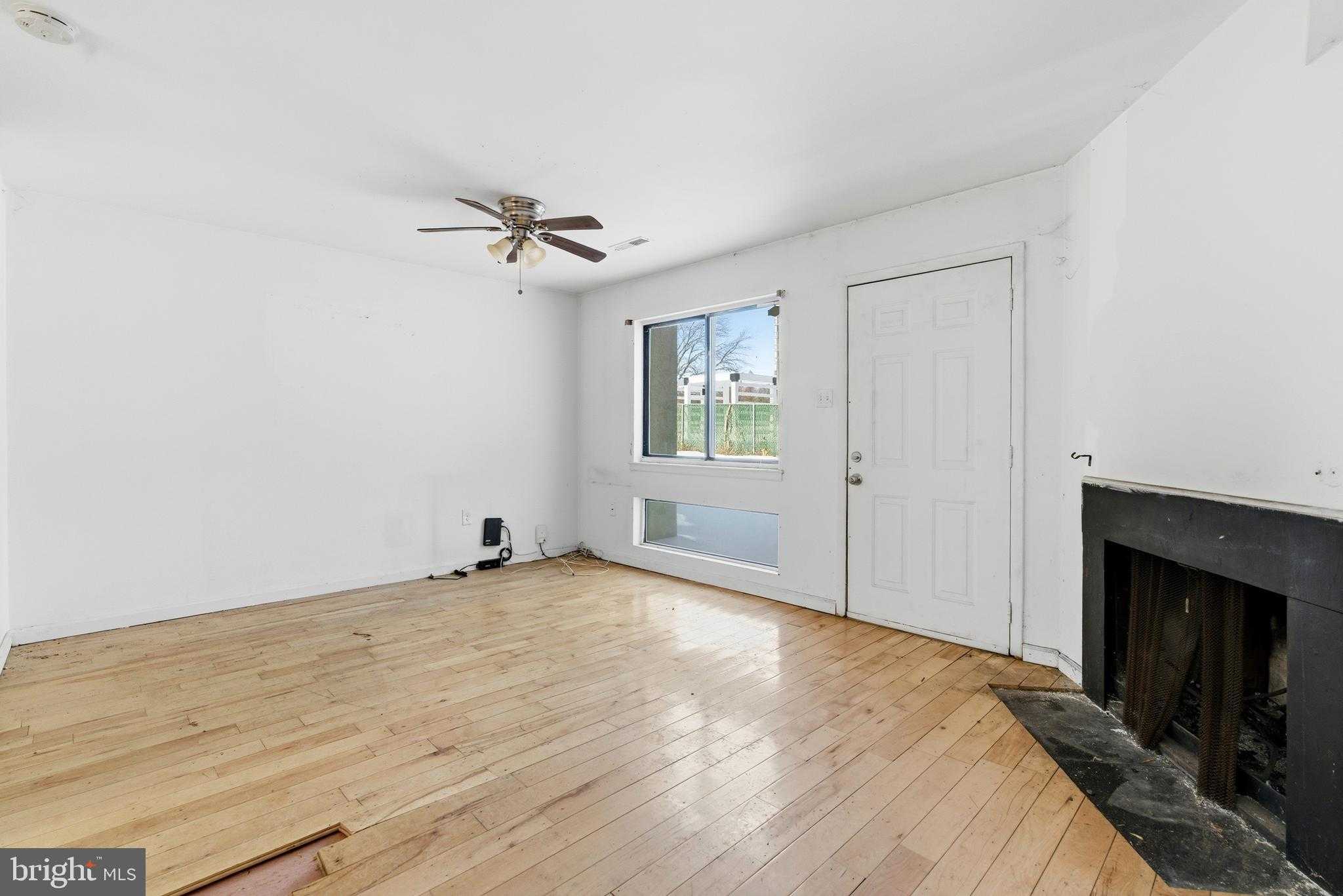 7601 Crittenden St Apt H2 photo 5