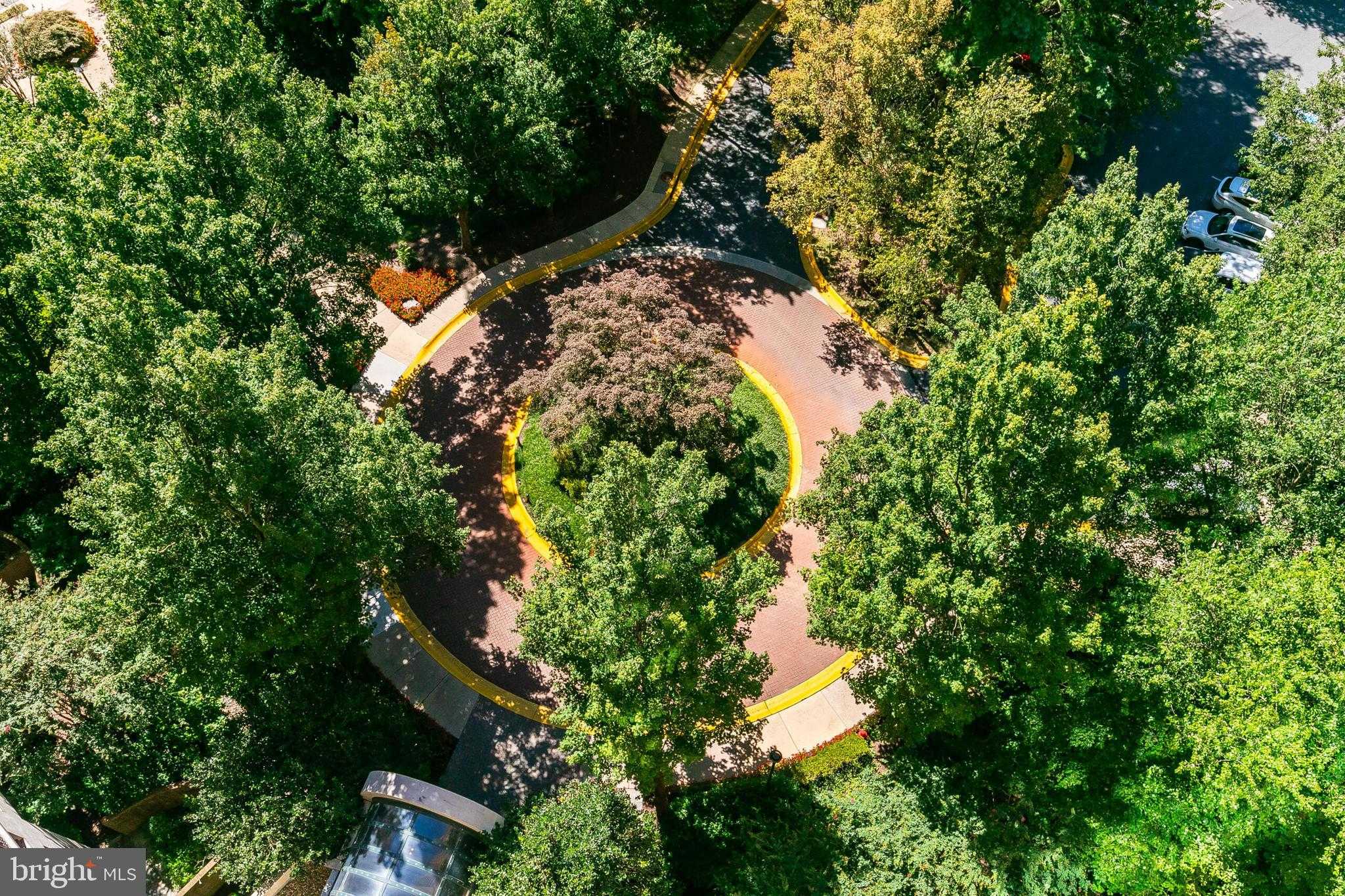 10101 Grosvenor Pl Apt 2008 photo 36