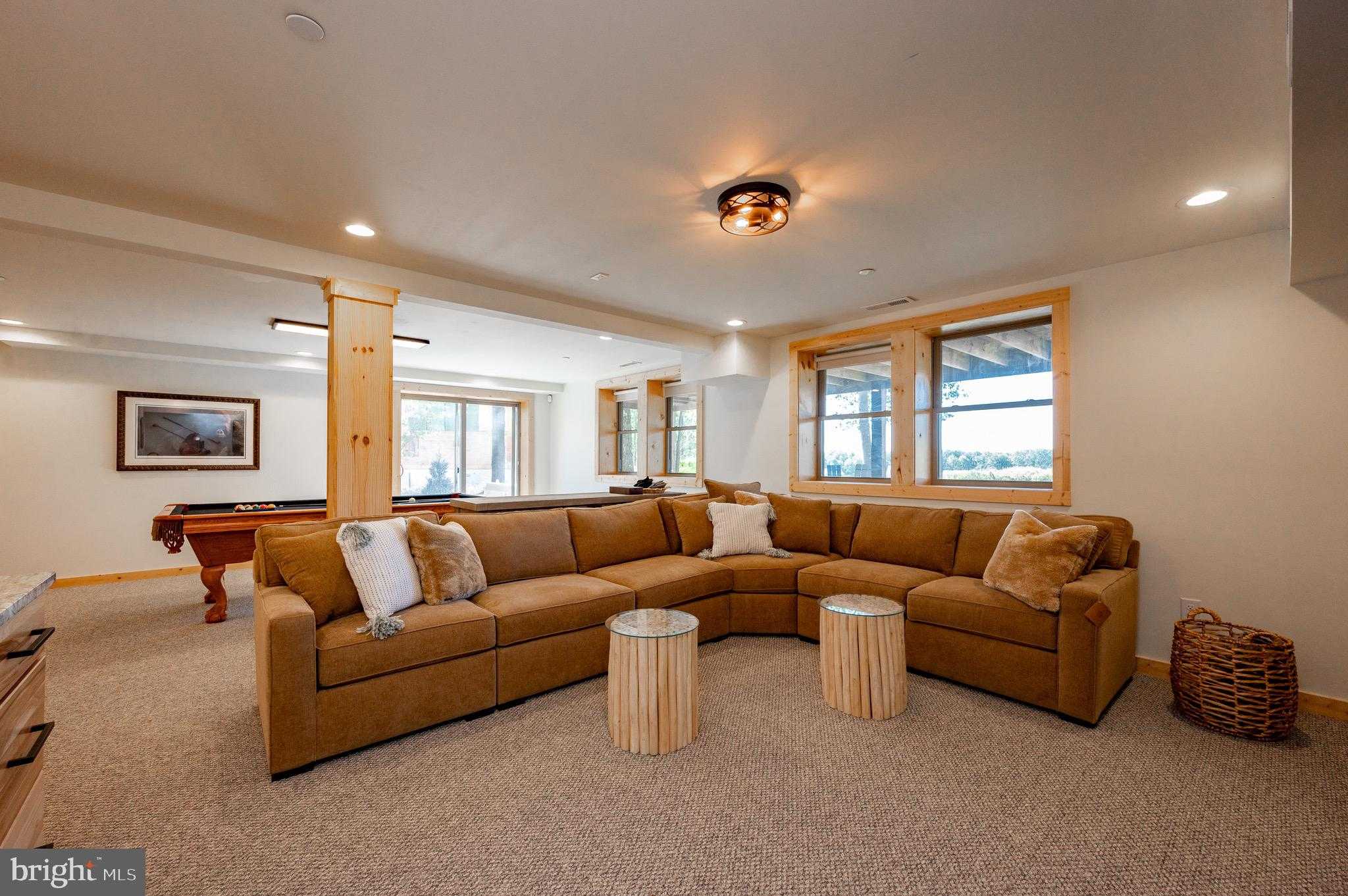 36 Irwin Way photo 48