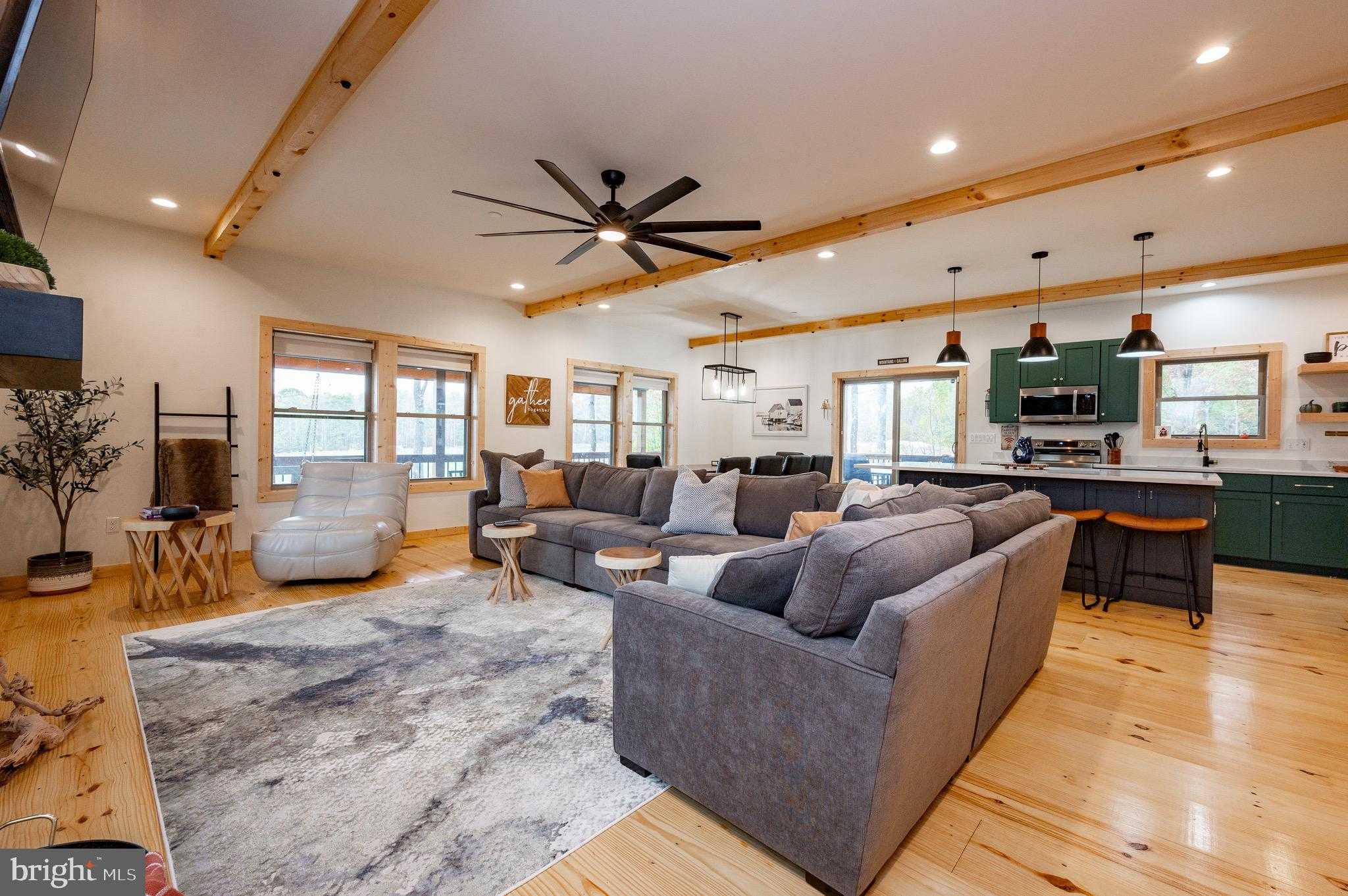 36 Irwin Way photo 9