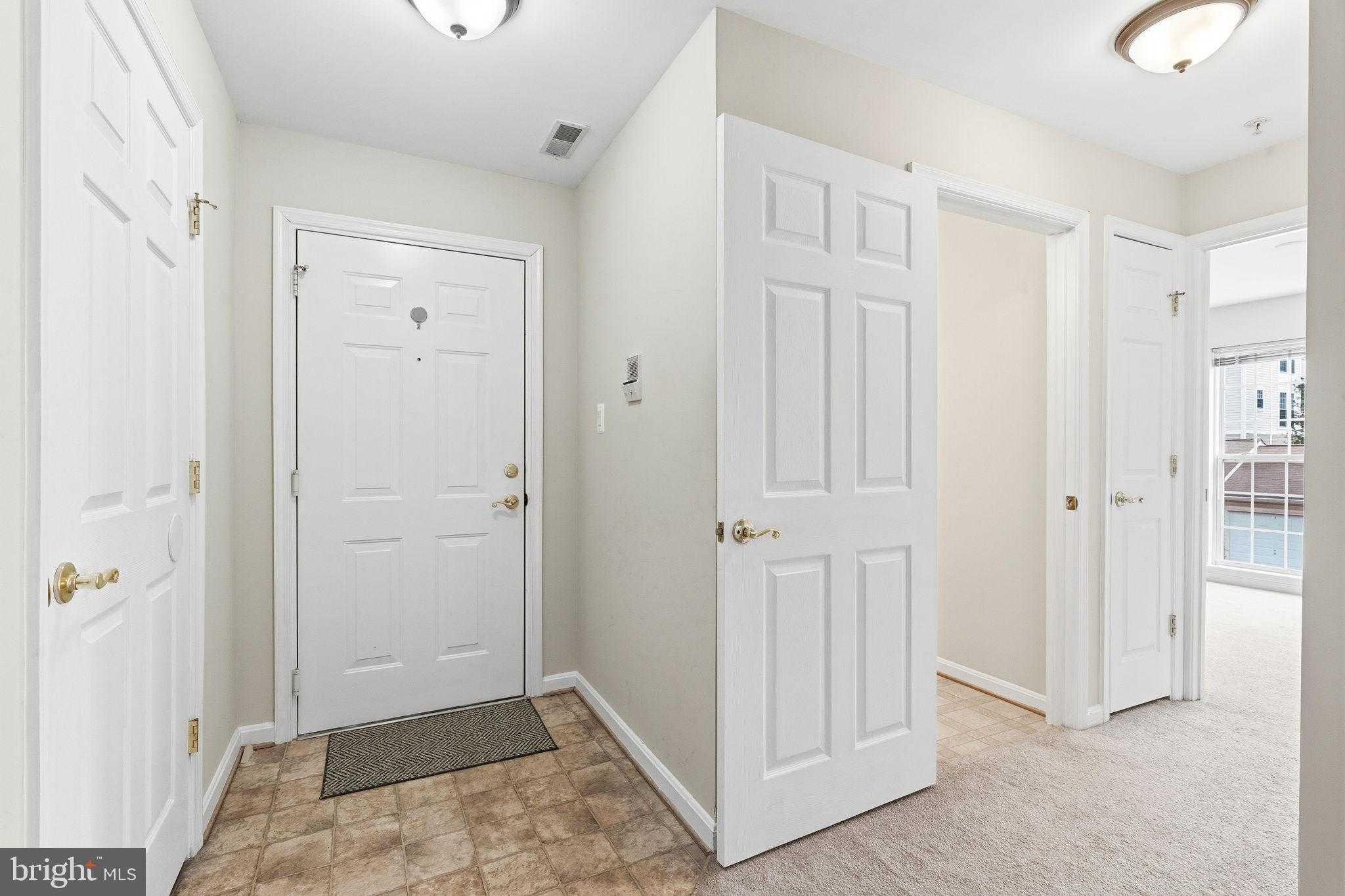 2503 Coleridge Dr photo 4