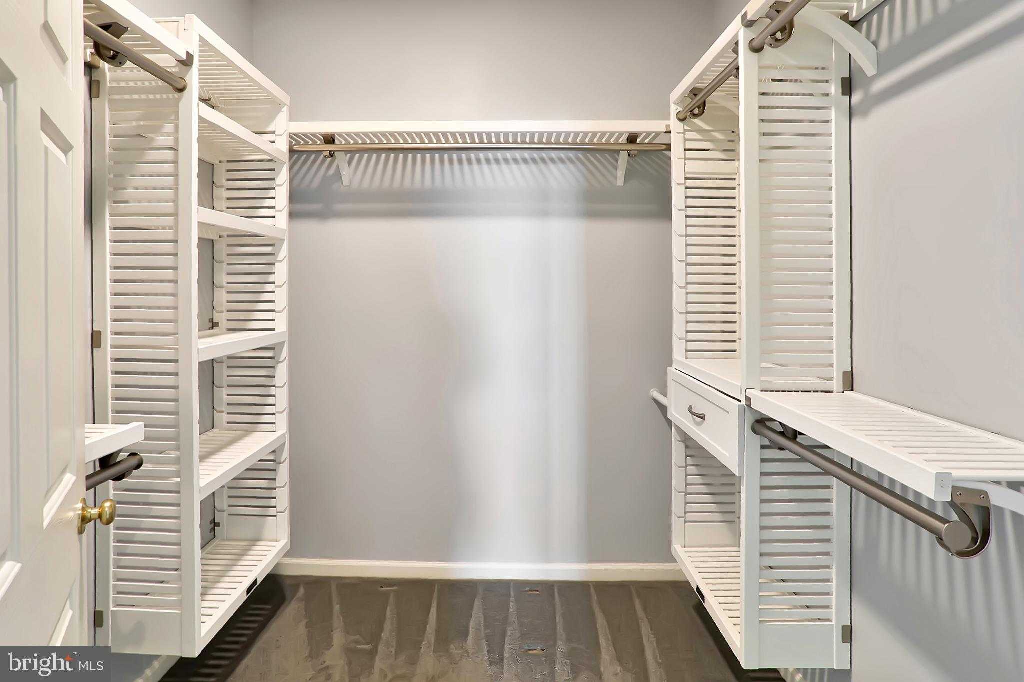 108 April Ave photo 19